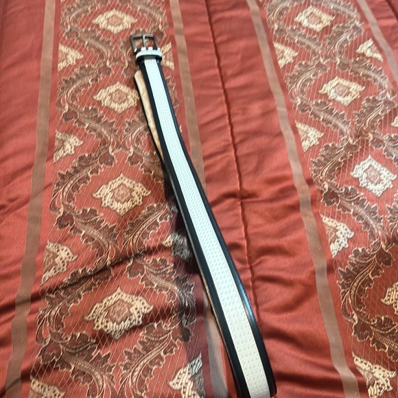 Mens Preowned leather belt black/white - Picture 3 of 8